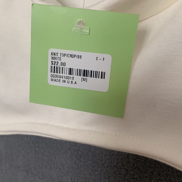 Knit crop top - Picture 6 of 7